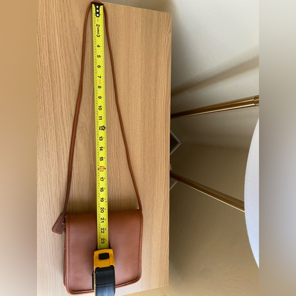 Coach 9620 - Picture 10 of 12